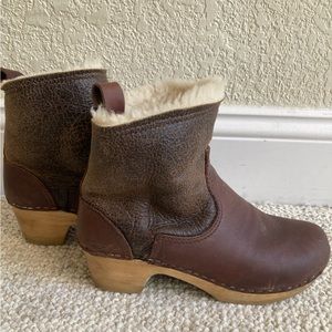 No. 6 Shearling clog boots